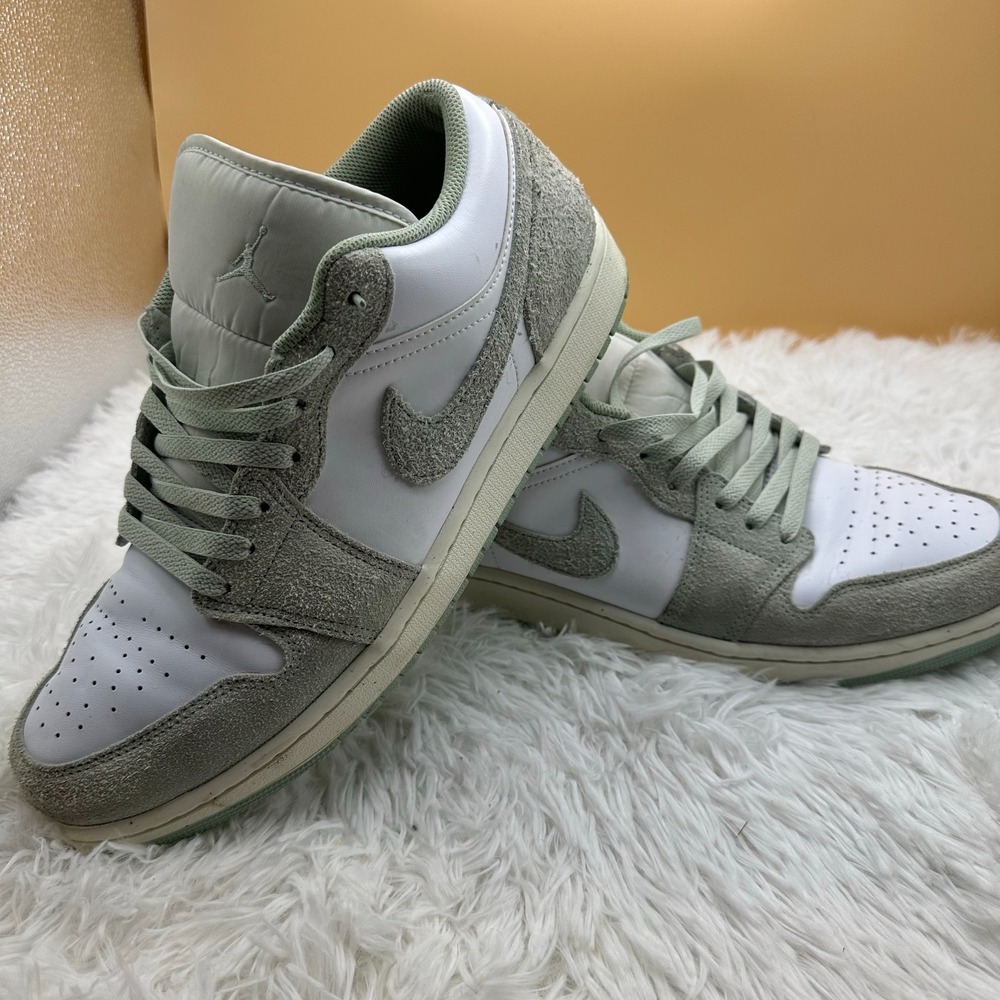 Nike Air Jordan 1 Mid SE White Seafoam Sail Men's Size 12 Sneakers FN5214-131
